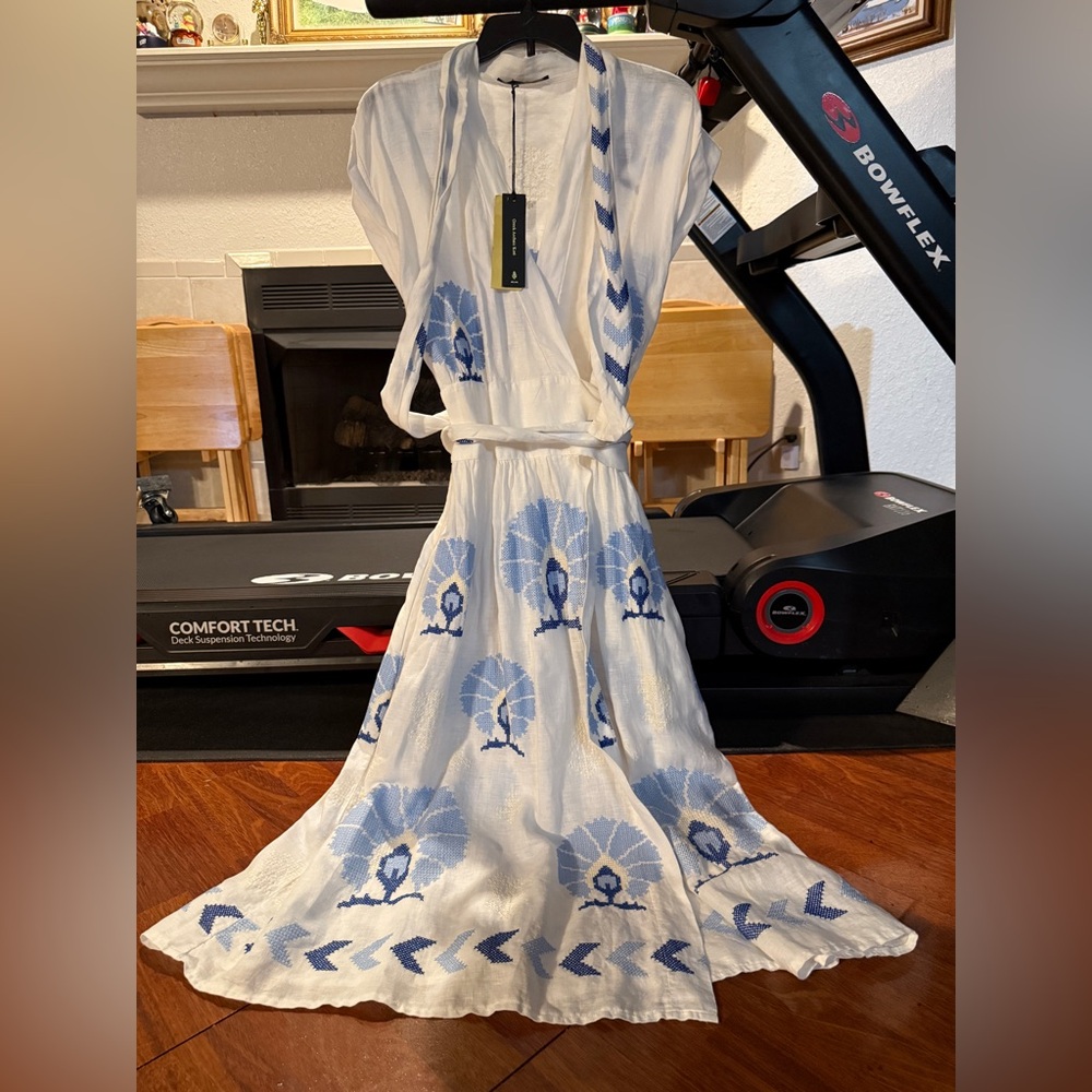 GREEK ARCHAIC KORI
Embroidered Midi Dress (LARGE) - Picture 7 of 11